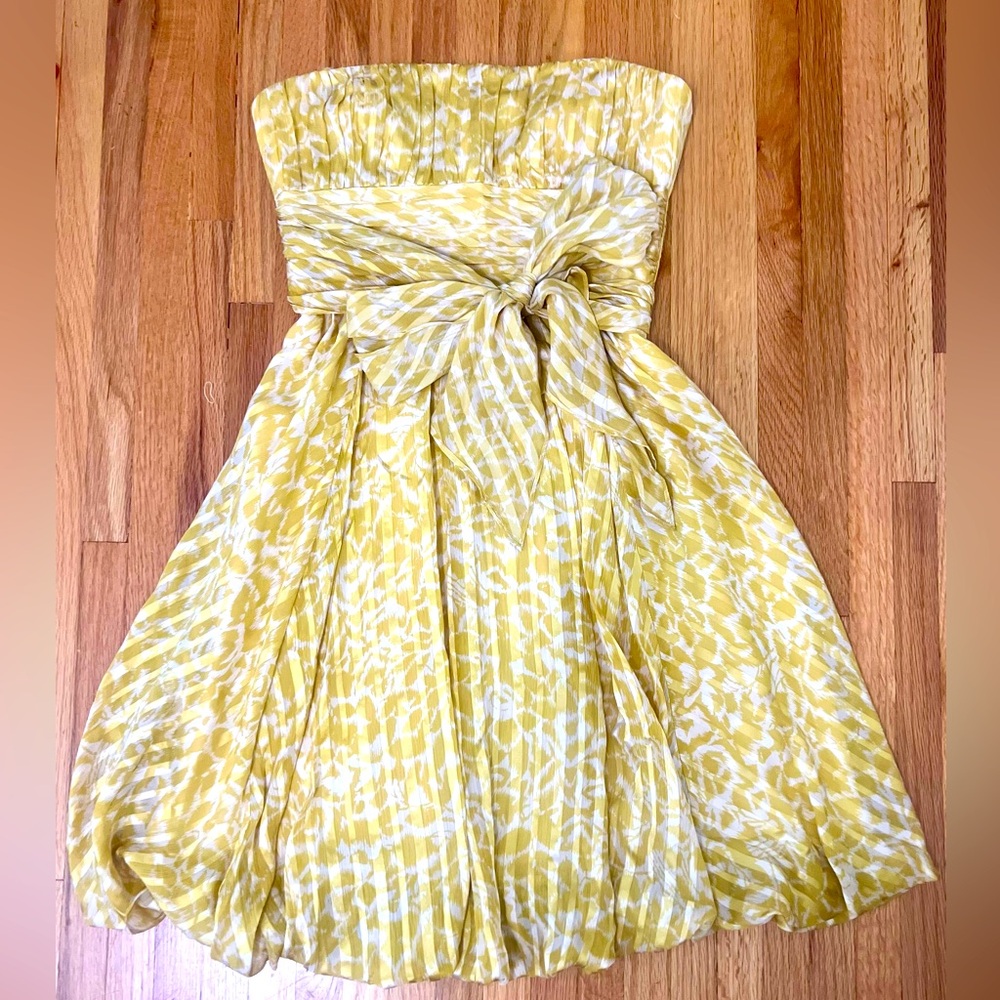 BCBG Max Azria Strapless Flowy Dress - Like New!